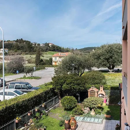 S298 - Sirolo, Delizioso Trilocale Con Terrazzo سيرولو