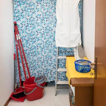 S298 - Sirolo, Delizioso Trilocale Con Terrazzo سيرولو